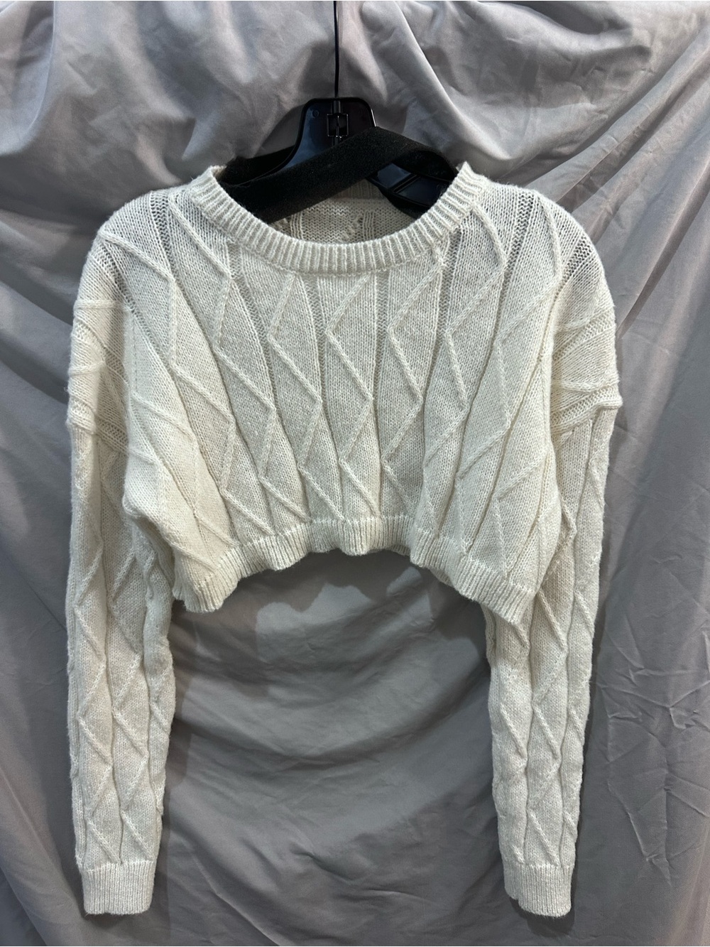Cropped Cream Cable Knit Crewneck Sweater - Women's Scoop Neck